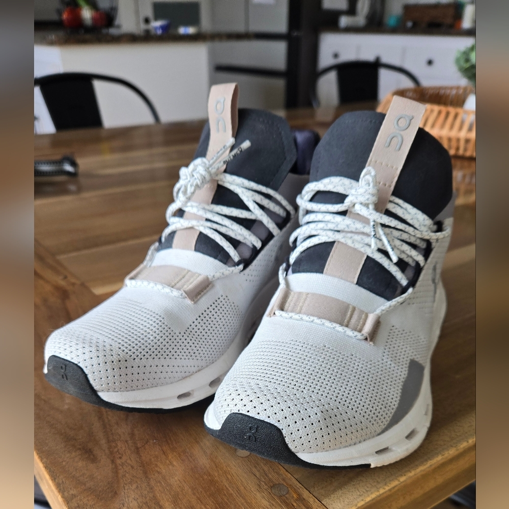 Cloudnova size 8 FIRM